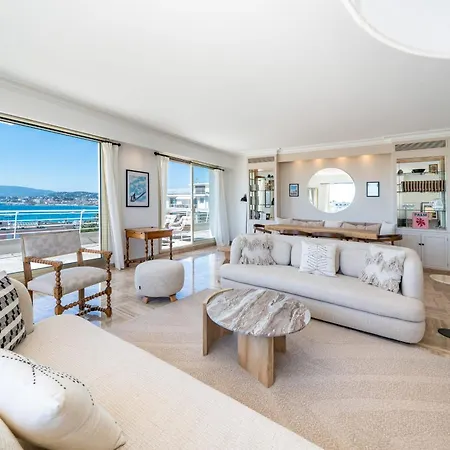 Cozystay Exceptional Sea View Floor Terrace & Garage Lejlighed *
