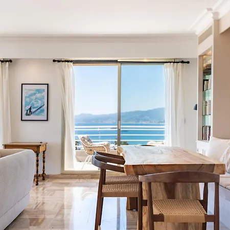 Lejlighed Cozystay Exceptional Sea View Floor Terrace & Garage