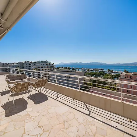 Cozystay Exceptional Sea View Floor Terrace & Garage Lejlighed *