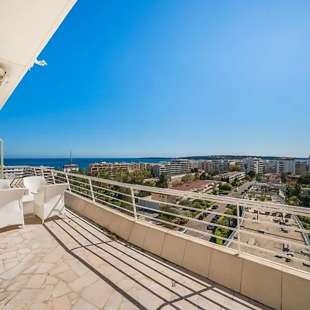 Cozystay Exceptional Sea View Floor Terrace & Garage