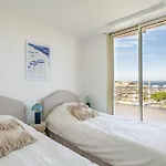 Cozystay Exceptional Sea View Floor Terrace & Garage