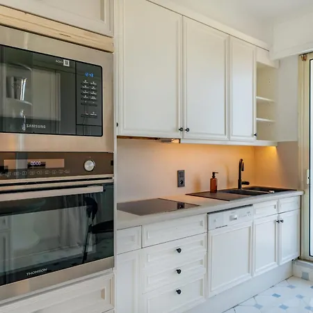 Cozystay Exceptional Sea View Floor Terrace & Garage Apartment Cannes